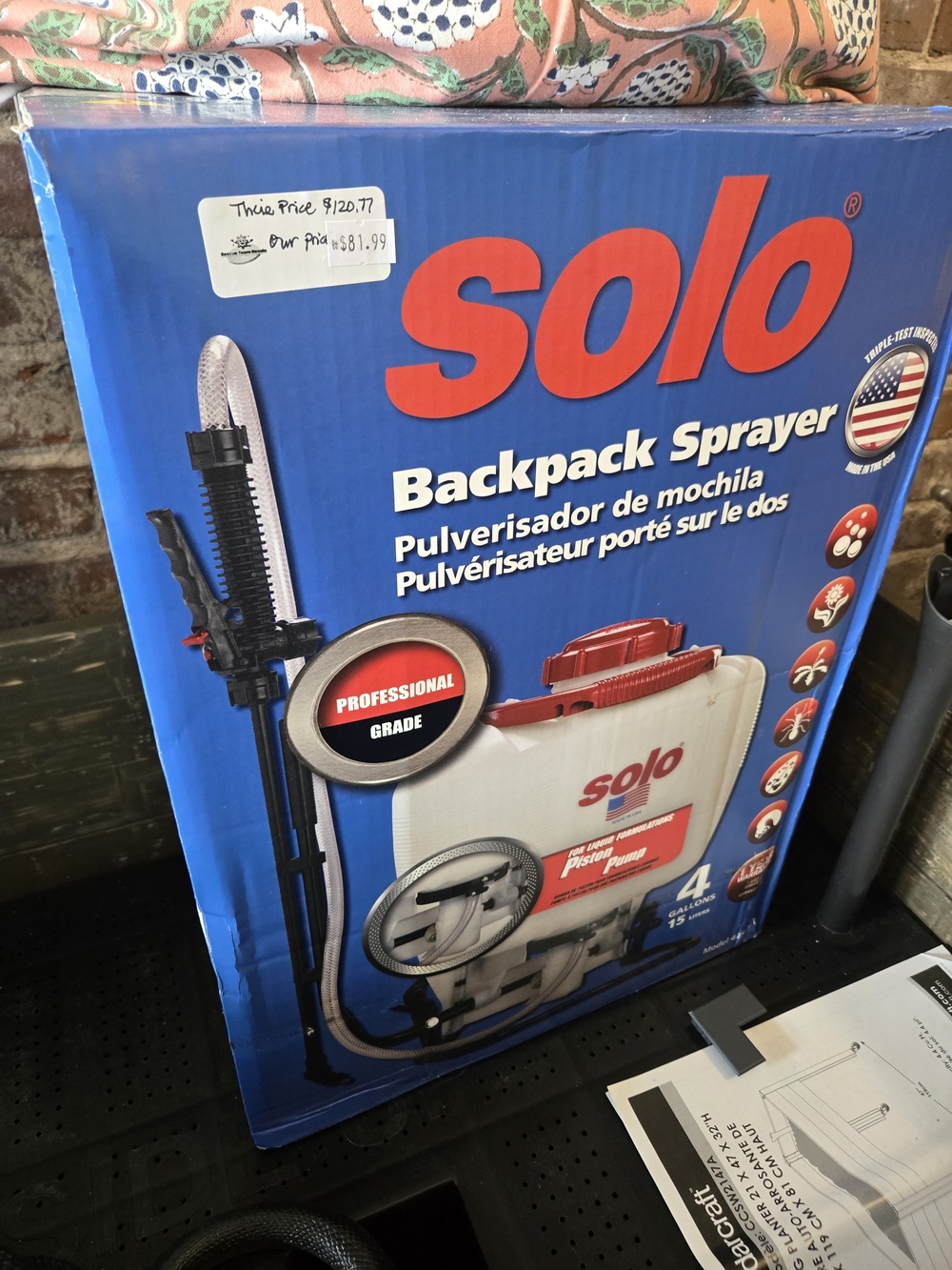 solo Backpack Sprayer in White and Red